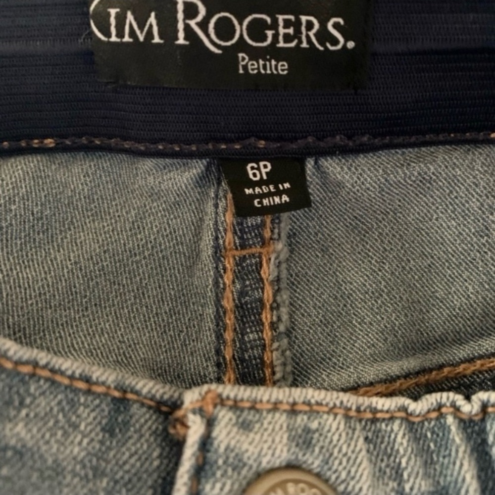 Kim Rogers Light Wash Gingham Lace Up Cropped Jeans - Picture 10 of 12